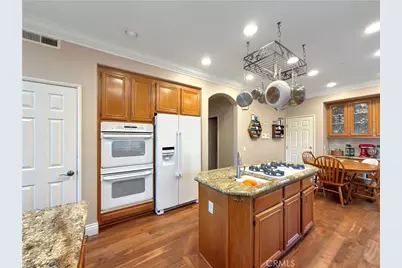 525 Dickinson Circle, Placentia, CA 92870 - Photo 9