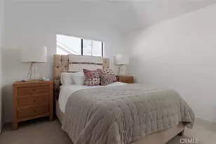 116 E Oceanfront, Newport Beach, CA 92661 - Photo 15