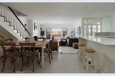 116 E Oceanfront, Newport Beach, CA 92661 - Photo 7