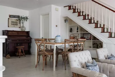 116 E Oceanfront, Newport Beach, CA 92661 - Photo 9