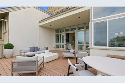 31 Saint Tropez, Newport Beach, CA 92660 - Photo 43