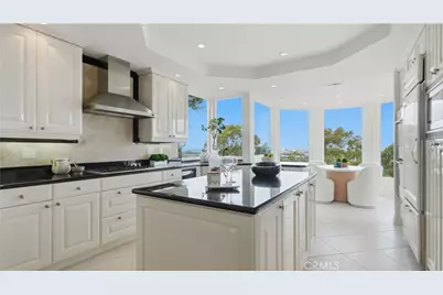 31 Saint Tropez, Newport Beach, CA 92660 - Photo 15