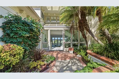 31 Saint Tropez, Newport Beach, CA 92660 - Photo 3