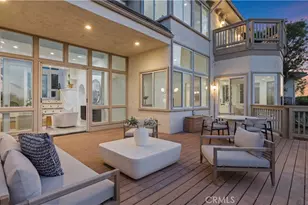 31 St Tropez, Newport Beach, CA 92660 - Photo 9