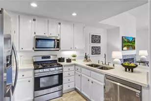 91 Tierra Plano, Rancho Santa Margarita, CA 92688 - Photo 11