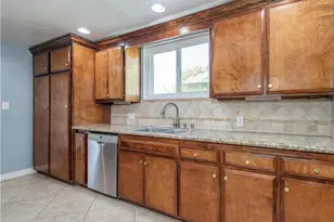 5931 Pimenta, Lakewood, CA 90712 - Photo 9