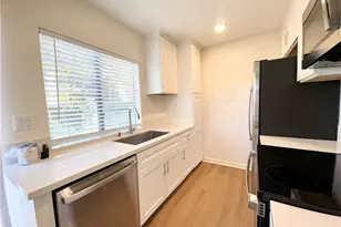 23220 Orange, Lake Forest, CA 92630 - Photo 5