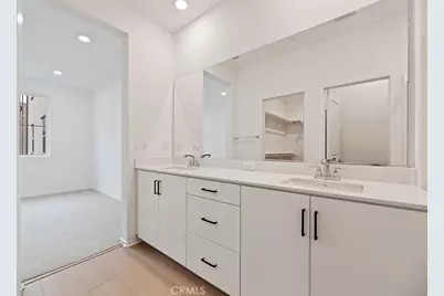 16121 Spicebush Lane, Chino, CA 91708 - Photo 7