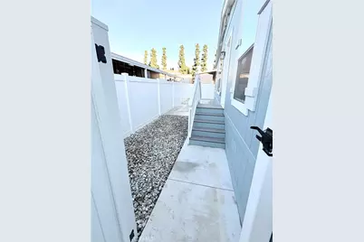 1205 Cypress #67, San Dimas, CA 91773 - Photo 31