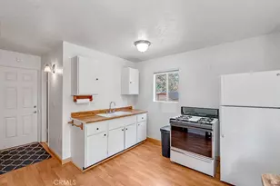 523 Wabash Ln, Sugarloaf, CA 92386 - Photo 9