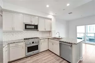 572 E Imperial, El Segundo, CA 90245 - Photo 7