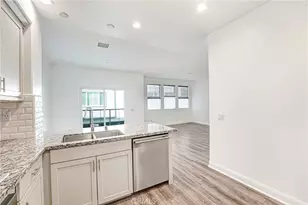 572 E Imperial, El Segundo, CA 90245 - Photo 11