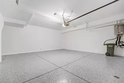 572 E Imperial, El Segundo, CA 90245 - Photo 19