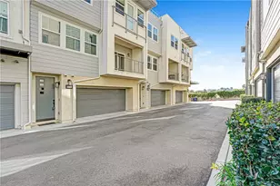 572 E Imperial, El Segundo, CA 90245 - Photo 25