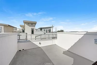 572 E Imperial, El Segundo, CA 90245 - Photo 15