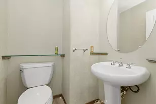 13747 Robinbrook Ct, Eastvale, CA 92880 - Photo 35