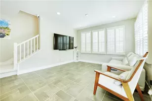 99 Fuchsia, Lake Forest, CA 92630 - Photo 3