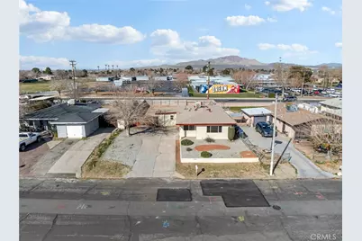 16264 Del Norte Drive, Victorville, CA 92395 - Photo 3