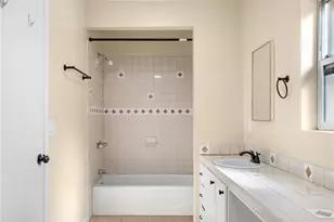 16264 Del Norte Dr, Victorville, CA 92395 - Photo 25