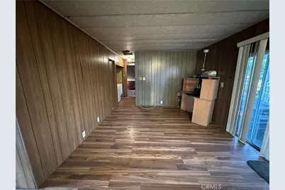 1241 N. East #206, Anaheim, CA 92805 - Photo 3