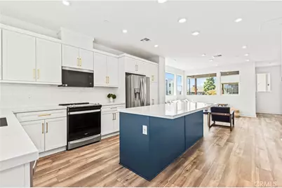 609 S Lyon Street, Santa Ana, CA 92705 - Photo 7