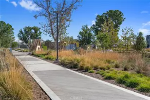 126 Scale, Irvine, CA 92618 - Photo 43