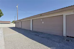 10805 Westminster, Garden Grove, CA 92843 - Photo 43