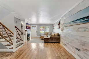 107 Yorktown Ln, Costa Mesa, CA 92626 - Photo 9