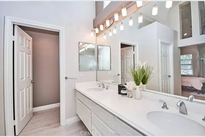 19 Las Cruces, Irvine, CA 92614 - Photo 31