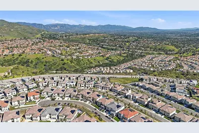 20138 W Marlow, Porter Ranch, CA 91326 - Photo 39