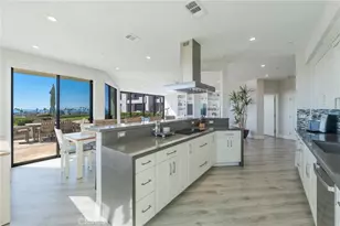 230 Lille Ln, Newport Beach, CA 92663 - Photo 13