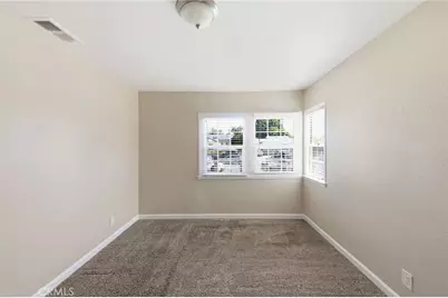 8113 Noble, Panorama City, CA 91402 - Photo 19