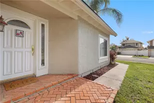 31981 Lazy Glen Ln, Trabuco Canyon, CA 92679 - Photo 3