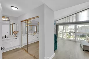 16276 Pacific Cir, Huntington Beach, CA 92649 - Photo 23