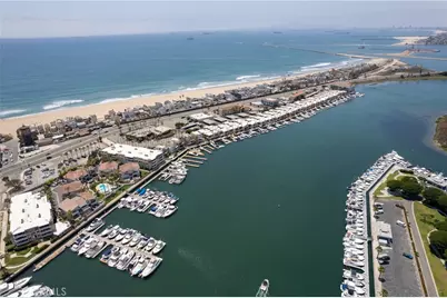 16276 Pacific Circle, Huntington Beach, CA 92649 - Photo 1