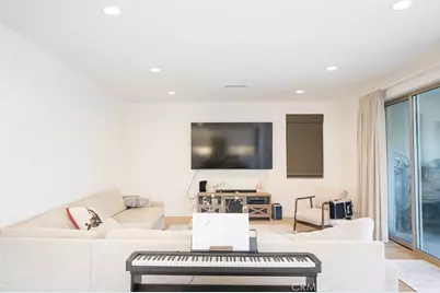 279 Barnes, Tustin, CA 92782 - Photo 17