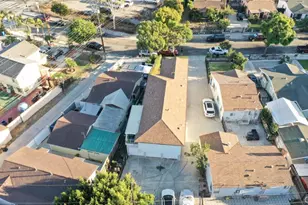 1139 E 67th St, Inglewood, CA 90302 - Photo 11