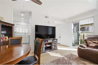 26152 Sanz #B, Mission Viejo, CA 92691 - Photo 3