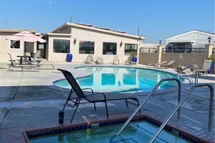 80 Huntington, Huntington Beach, CA 92648 - Photo 25