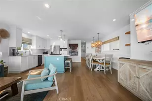 700 E Oceanfront, Newport Beach, CA 92661 - Photo 35