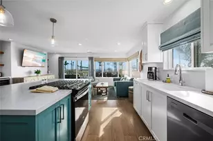 700 E Oceanfront, Newport Beach, CA 92661 - Photo 41