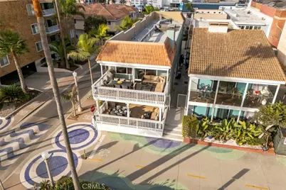 700 E Oceanfront, Newport Beach, CA 92661 - Photo 1
