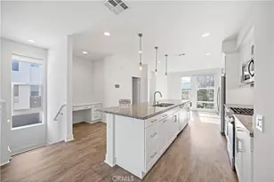 645 W 17th St, Costa Mesa, CA 92627 - Photo 7