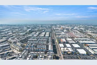 645 W 17th Street, Costa Mesa, CA 92627 - Photo 37