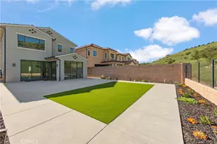 162 Statura, Irvine, CA 92602 - Photo 1