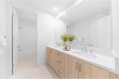 112 Oakstone, Irvine, CA 92618 - Photo 33