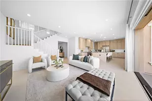 112 Oakstone, Irvine, CA 92618 - Photo 7