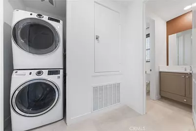 187 Biome, Irvine, CA 92618 - Photo 21