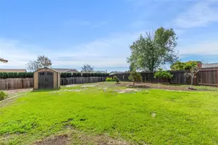 24181 Novia Cir, Mission Viejo, CA 92691 - Photo 31