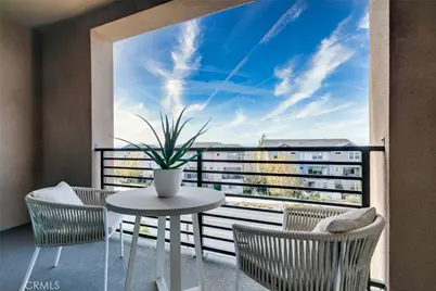 1077 Cadence, Irvine, CA 92618 - Photo 25